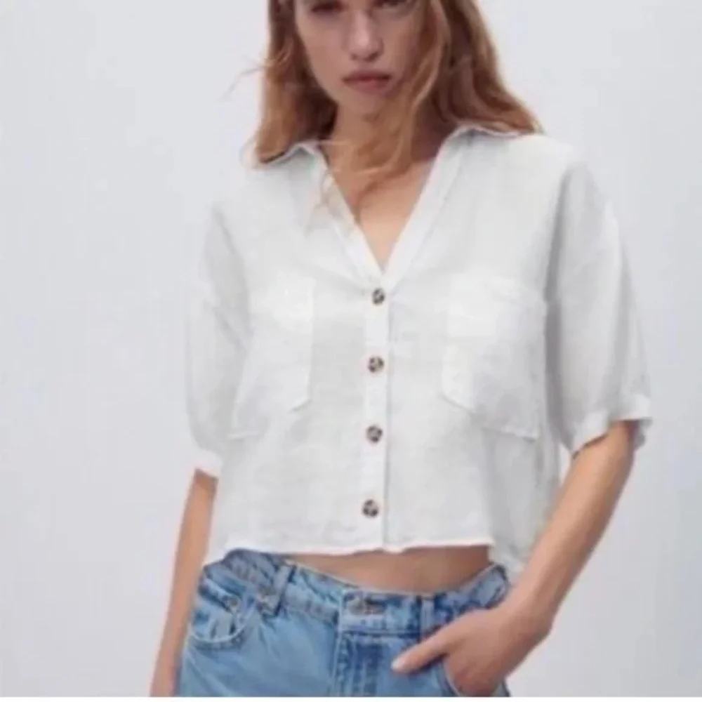NEW ZARA button down linen blend crop shirt - Picture 3 of 6